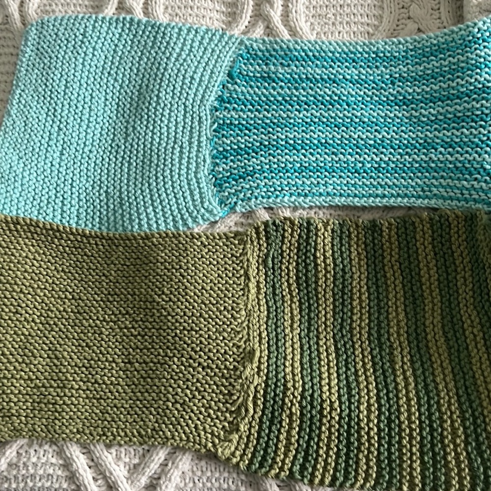 Hand knitted Scarf - Picture 3 of 7